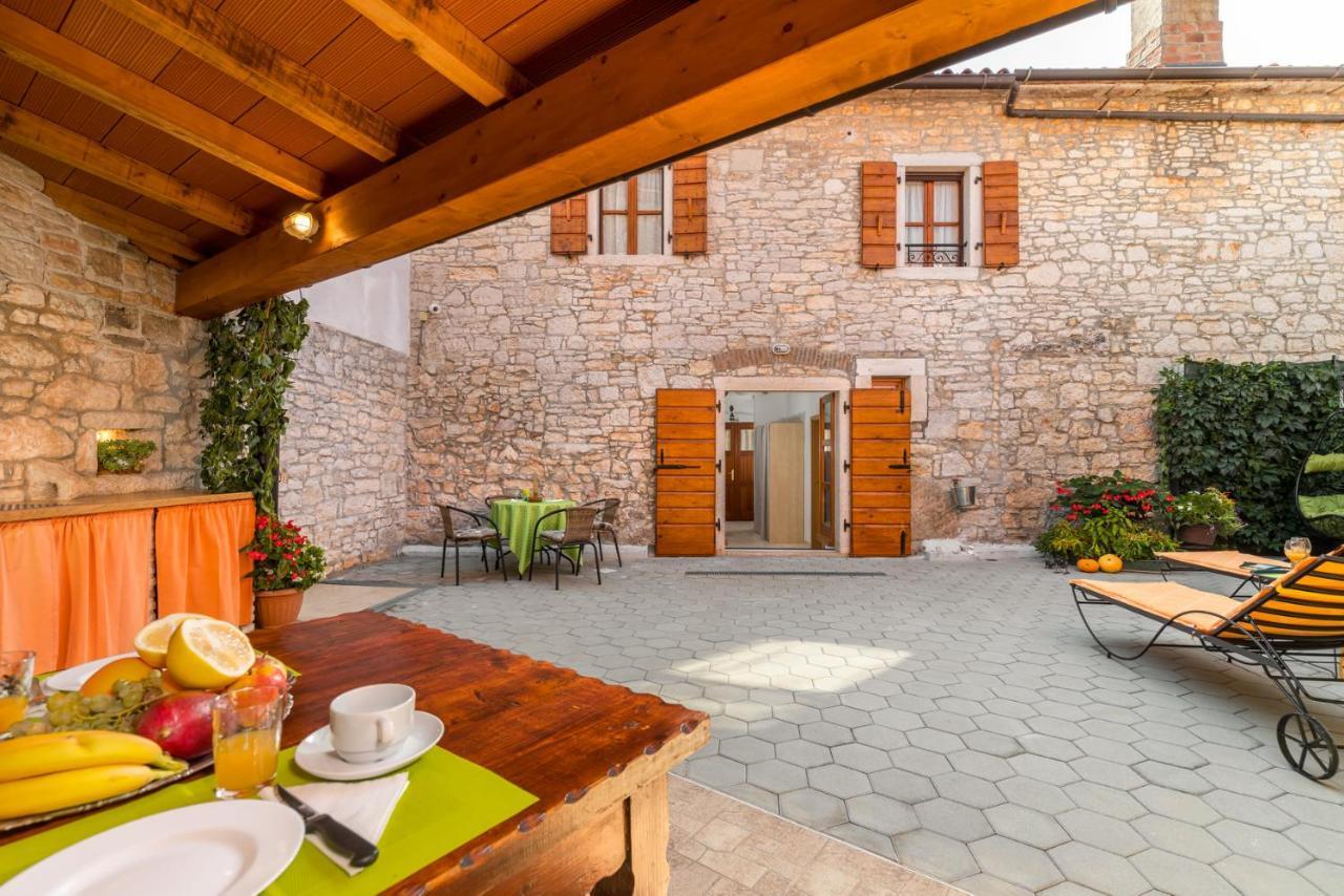 Malia Apartma Kastelir