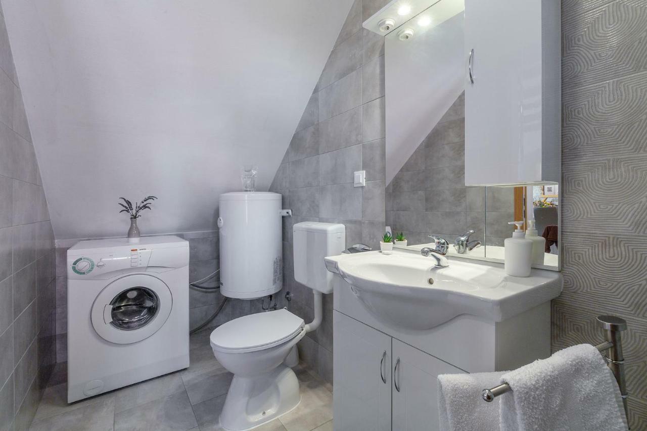 Apartment Malia Kastelir